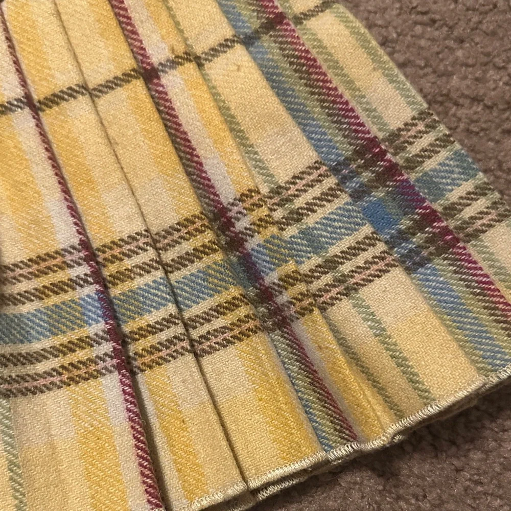 Yellow Plaid Pleated Skirt - Picture 3 of 6